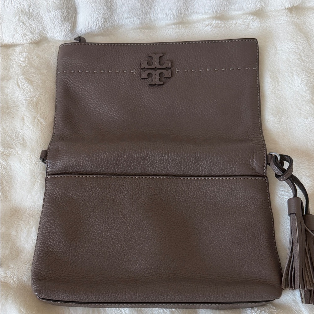 Tory Burch McGraw Fold-Over Crossbody Bag - Picture 5 of 8